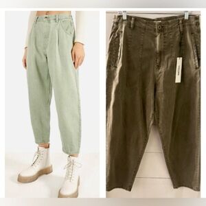 VIGOSS High rise woman AXL green balloon leg boho chic casual trouser NWT 33